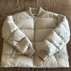 Eddie Bauer Women's Beige Puffer Jacket